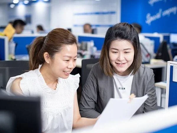 Meki and Yvonee, CaroTrans Hong Kong Team